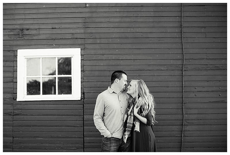rustic-country-engagement-session-champaign-il-photos_0082