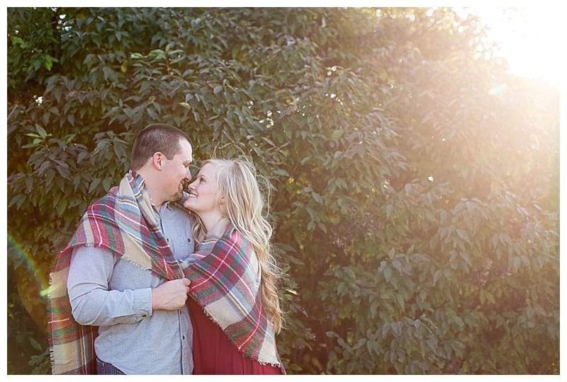 rustic-country-engagement-session-champaign-il-photos_0090