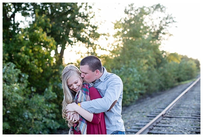 rustic-country-engagement-session-champaign-il-photos_0099