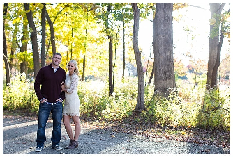 lake-of-the-woods-engagement-session-photos_0116